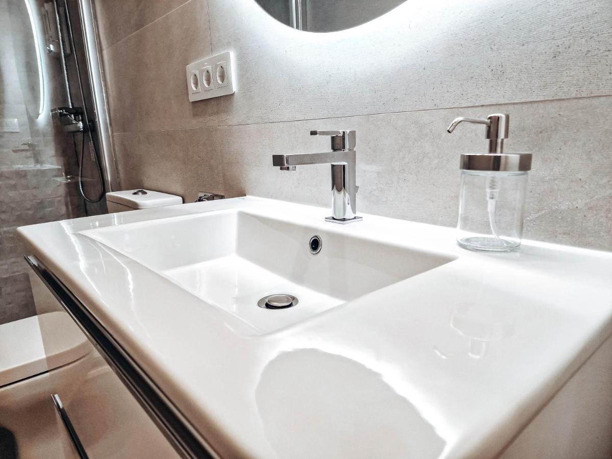 Apartamento Tiendas 8 المرية المظهر الخارجي الصورة